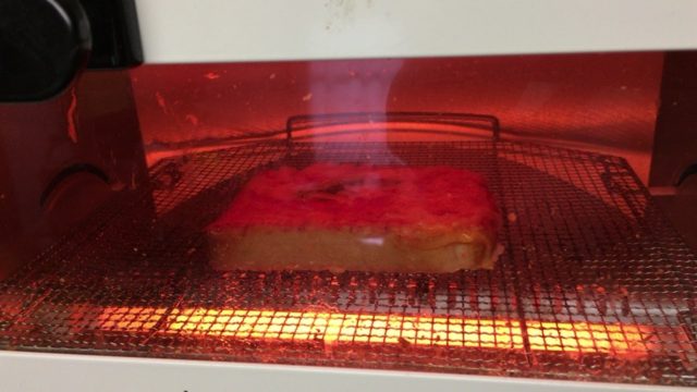 ピザトーストをうまく焼く
